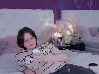 delalex live webcam thumbnail