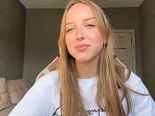 delorismaltie live webcam thumbnail