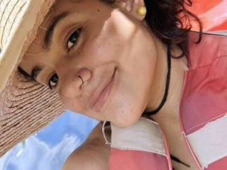 demonaughtyyy live webcam thumbnail