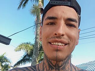 demoni0802 live webcam thumbnail