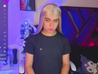 derek_greyy_ live webcam thumbnail