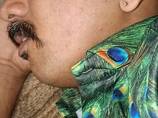Dhanya752896 live webcam thumbnail