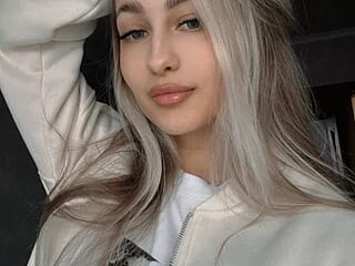 Dia_Doll live webcam thumbnail