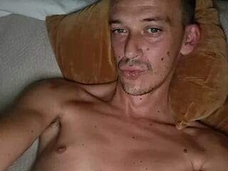 Diablillo34 live webcam thumbnail