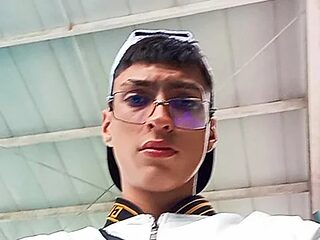 Diablito045 live webcam thumbnail