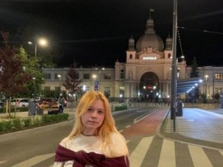 Diana_Dream live webcam thumbnail