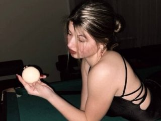 DiedreKerksiek live webcam thumbnail