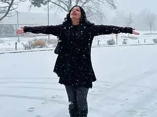 Dimple-Shah live webcam thumbnail