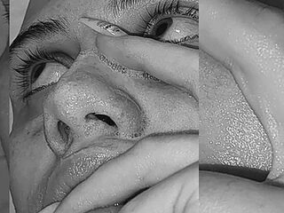 DivaCrystal_ live webcam thumbnail