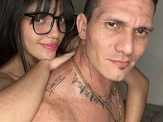 Dixonykaty live webcam thumbnail