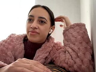 dianmcphie live webcam thumbnail