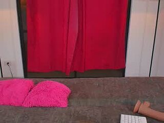 diavalo_ live webcam thumbnail