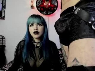 dimmuanddarkness live webcam thumbnail