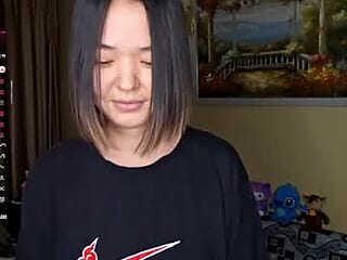 dionnastemple live webcam thumbnail