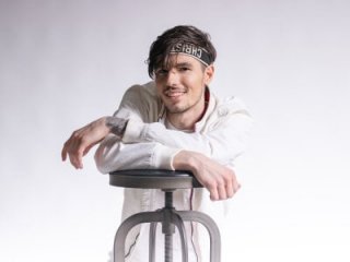 dirty_justin live webcam thumbnail