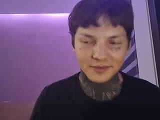 dirtymercedes live webcam thumbnail
