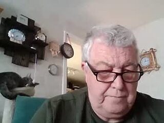 dirtyoldscot1960 live webcam thumbnail