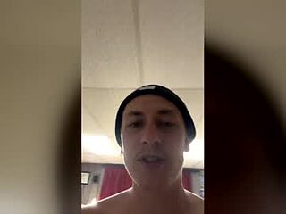 dirtysilver337 live webcam thumbnail