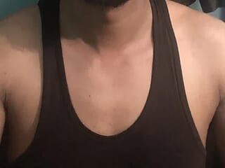 dj_hunk live webcam thumbnail
