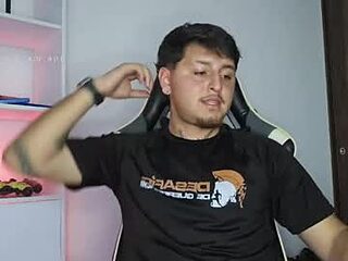 djsex_yerknox live webcam thumbnail