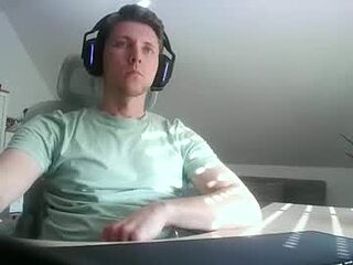dlckmaster666 live webcam thumbnail