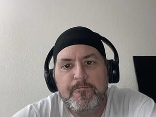 dnice1975 live webcam thumbnail