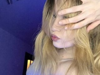 DollyKwok live webcam thumbnail