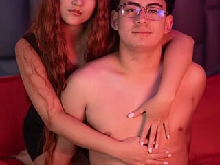 DominicaAndLorenzo live webcam thumbnail