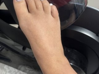 docmilf12 live webcam thumbnail