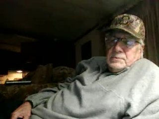 doingmyself69 live webcam thumbnail