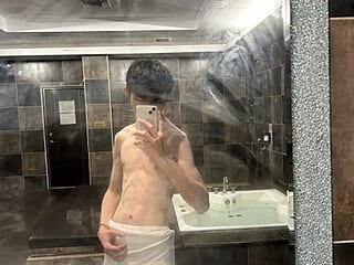 dong_ live webcam thumbnail