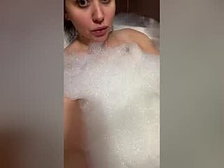 donnasimpatica live webcam thumbnail