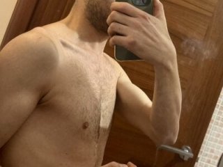 DragonPink live webcam thumbnail