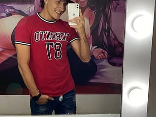 Drake_friends live webcam thumbnail