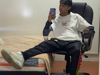 DraxBlade09 live webcam thumbnail