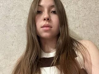 DreamyPeachy live webcam thumbnail