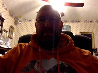 Drwhocares live webcam thumbnail