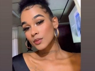 dreams_of_bonny live webcam thumbnail