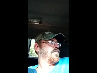 drewbloetscher1983 live webcam thumbnail