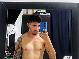 DylanAnderson1 live webcam thumbnail