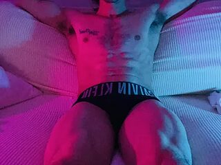 DylanBrook live webcam thumbnail