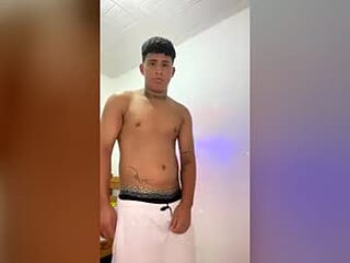 dylan_hot05 live webcam thumbnail