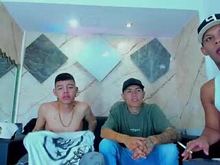 dylan_vanni live webcam thumbnail