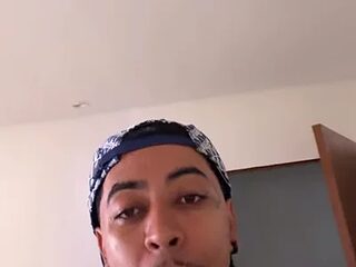 eaae_joaoo live webcam thumbnail