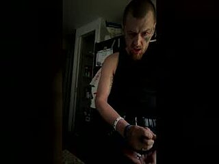 earph8022 live webcam thumbnail