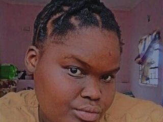 EbonyHotBuns live webcam thumbnail