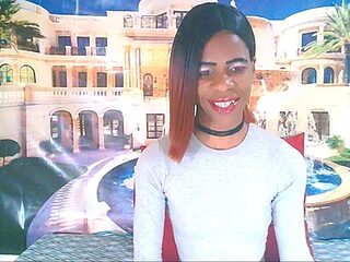 EbonySweetPeach live webcam thumbnail