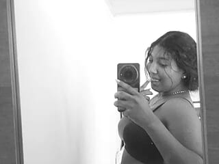 Ebonysex18 live webcam thumbnail