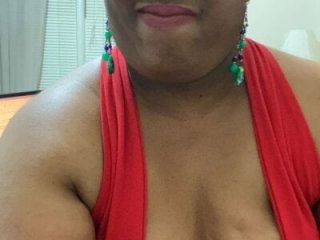 ebonyred live webcam thumbnail