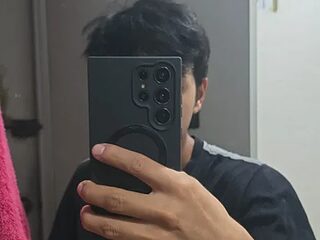Eddylr120 live webcam thumbnail